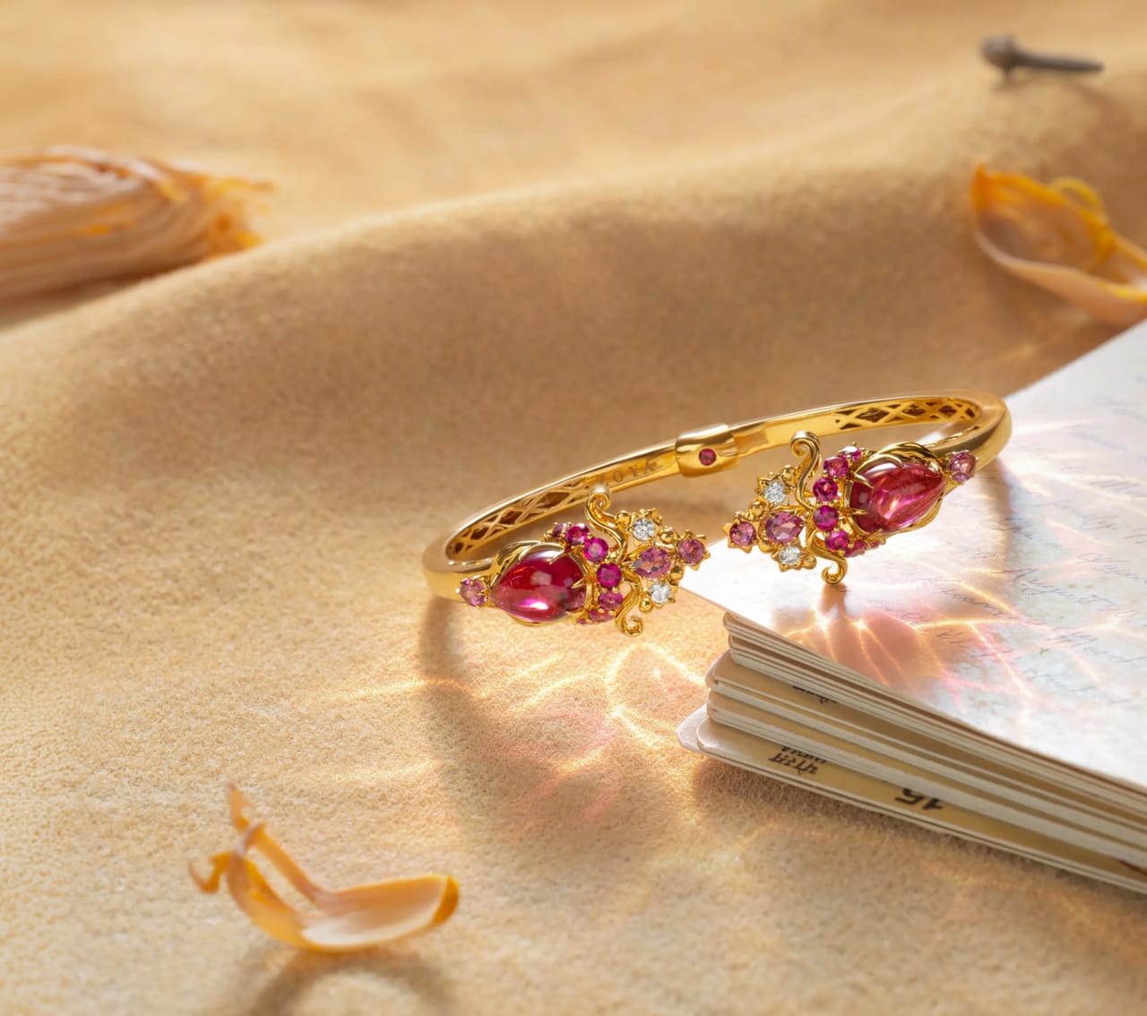 Zoya Rasika Unbound Bangle
